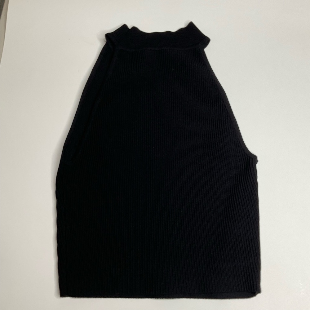 Babaton Sculpt Knit Mockneck Halter Top - Picture 3 of 5